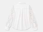 Blusa con aberturas