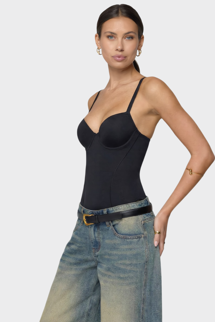 Mira | Body estructurado y elegante